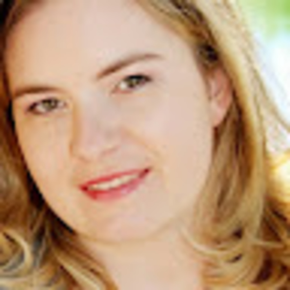Meet your Posher, Alisa